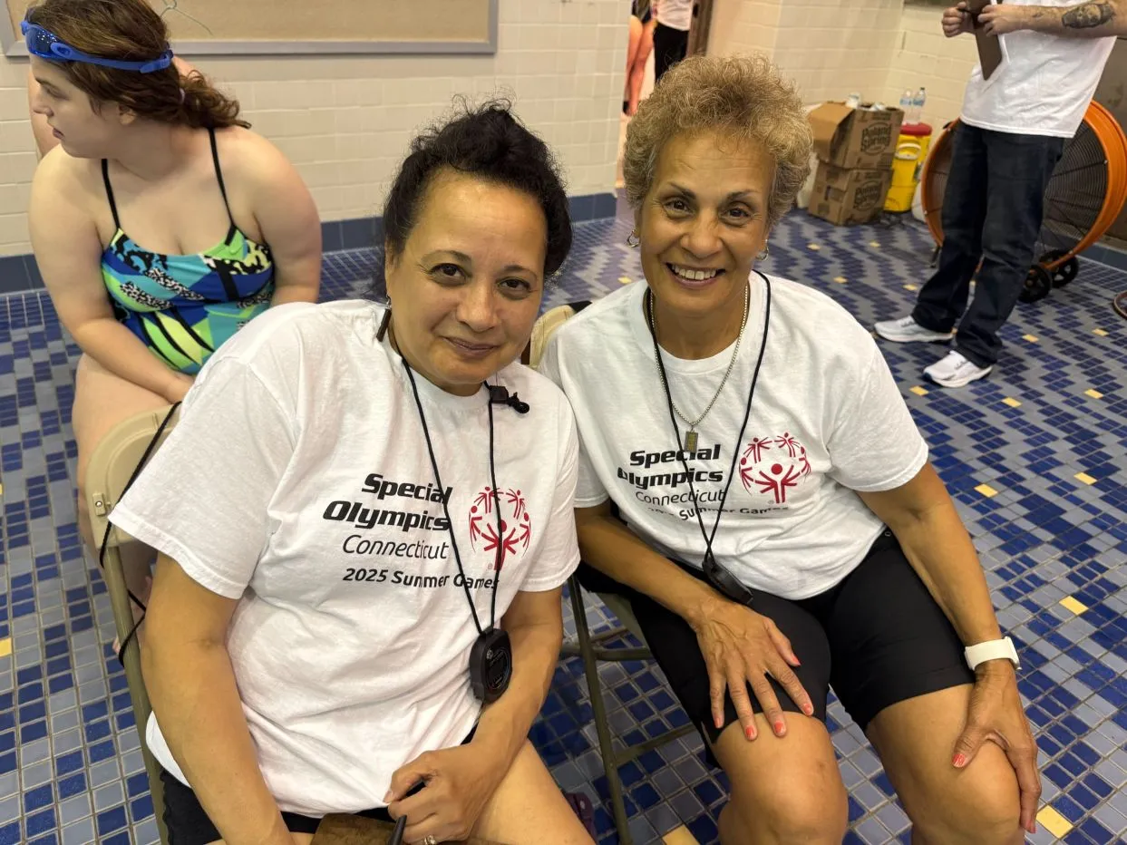 SG25 Swimming volunteers.jpeg