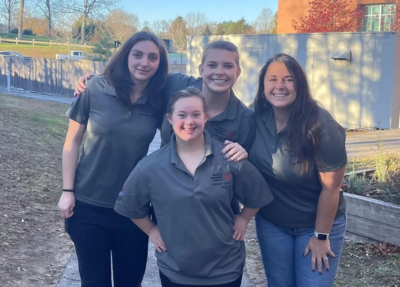 Youth Leadership Experience group pic 2.jpg